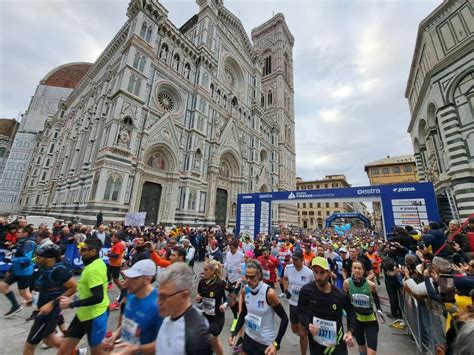Corridori alla Firenze Marathon