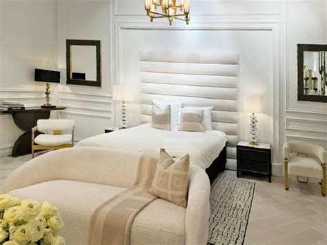 Particolare di una sedia di design in un hotel di lusso