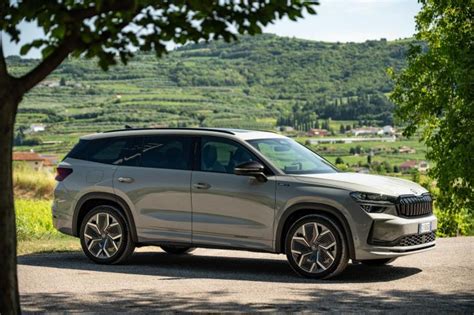 Skoda Kodiaq seconda generazione frontale