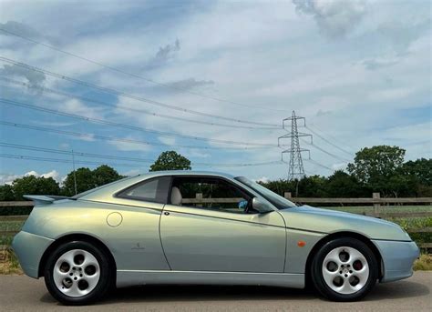 Alfa Romeo GTV 916 side profile Azzurro Nuvola