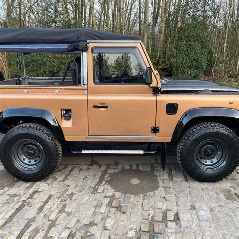 Interni del Defender 300 Tdi per uso militare