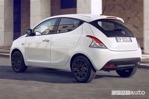 Lancia Ypsilon in città