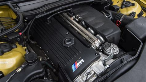 Motore sei cilindri in linea BMW M3