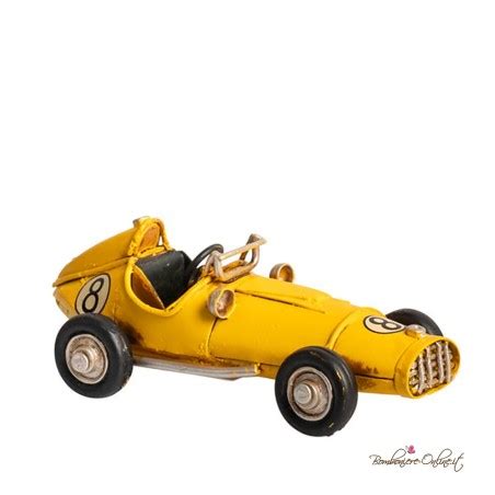 Modellino auto da corsa vintage in metallo