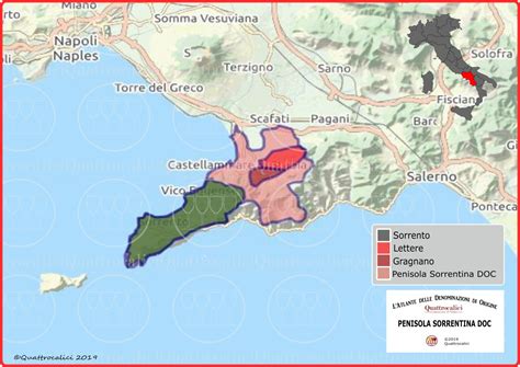 Veduta aerea di Sorrento e della Penisola Sorrentina