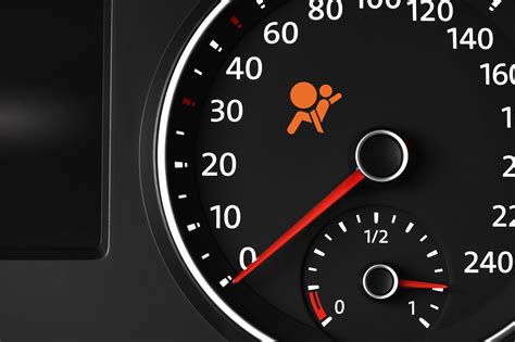 airbag warning light on dashboard