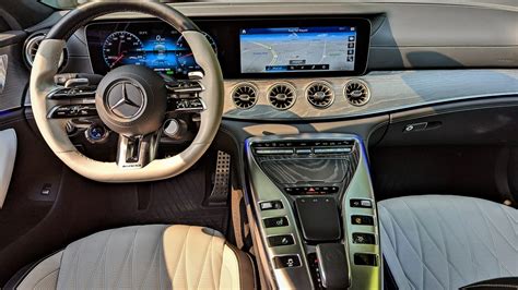 Interni Mercedes-AMG GT