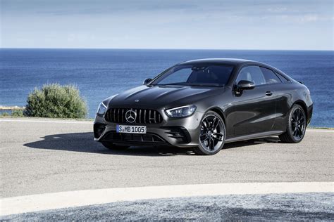 Mercedes-Benz Classe E Coupé AMG interni