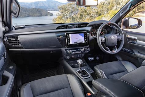 Interni Toyota Hilux
