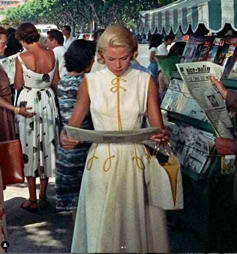 Grace Kelly nei panni di Frances Stevens
