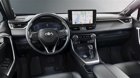 Interni Toyota RAV4 Hybrid: Cruscotto e display