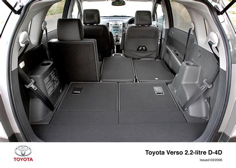 Toyota Corolla Verso interior space