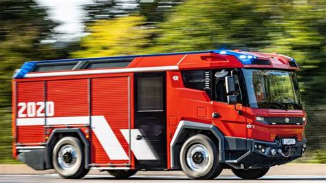 Camion dei pompieri Volvo FMX