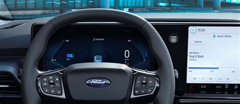 Ford Kuga cruscotto digitale