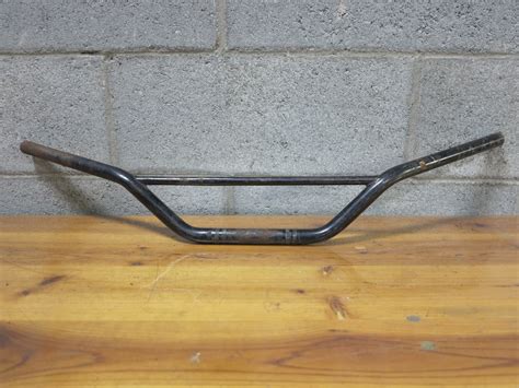 Manubrio aftermarket per moto