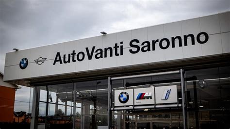 Logo di AutoVanti Saronno con i marchi BMW e MINI