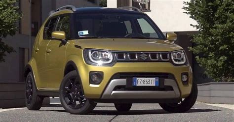 Dettaglio del frontale della Suzuki Ignis Hybrid