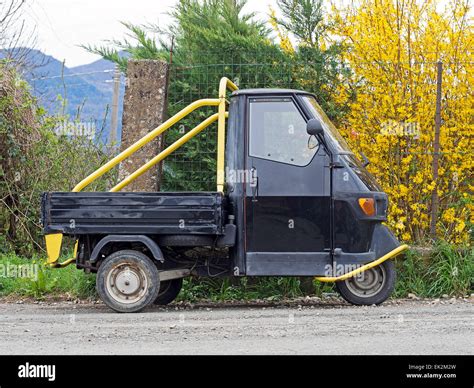 Piaggio Ape Car